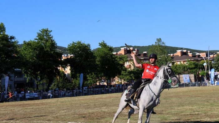 Derince’de cirit gösterileri nefesleri kesti